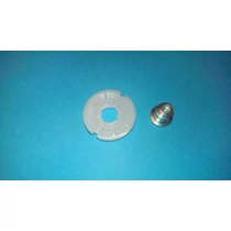 Fabia görgő rögzítő fém szegeccsel