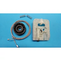 Ford Focus mk3  Jobb hátsó felújító készlet