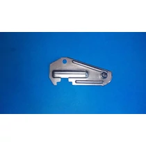 Opel Zafira JOBB  hátsó fém fül